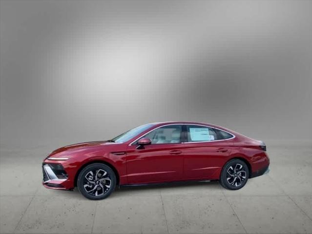 new 2024 Hyundai Sonata car, priced at $28,072