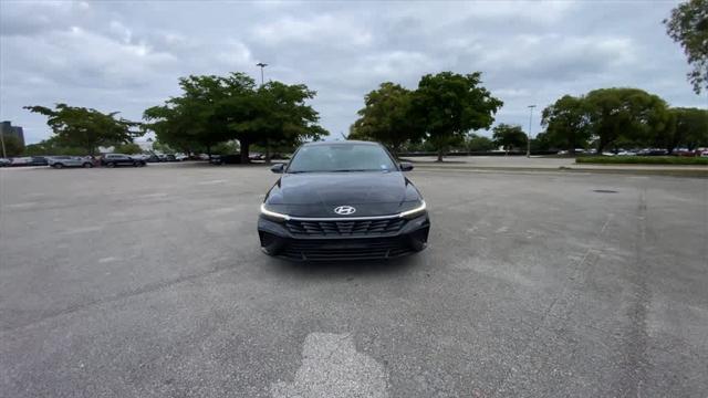 new 2025 Hyundai Elantra car, priced at $23,970