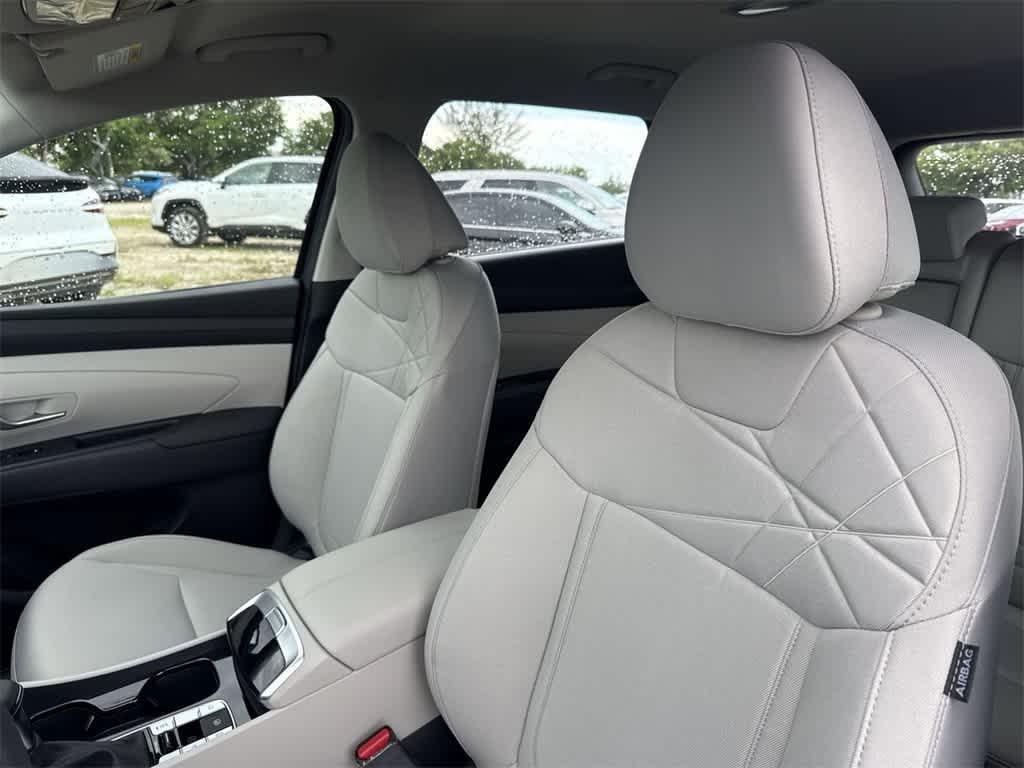 new 2025 Hyundai Tucson car, priced at $30,103