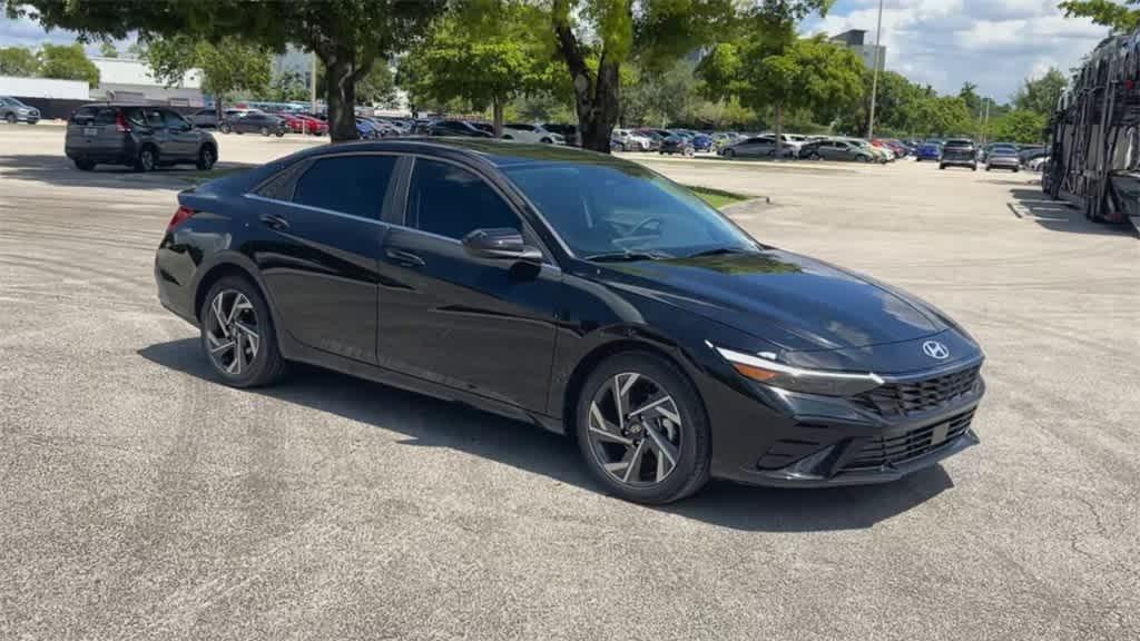 new 2025 Hyundai Elantra car, priced at $26,245