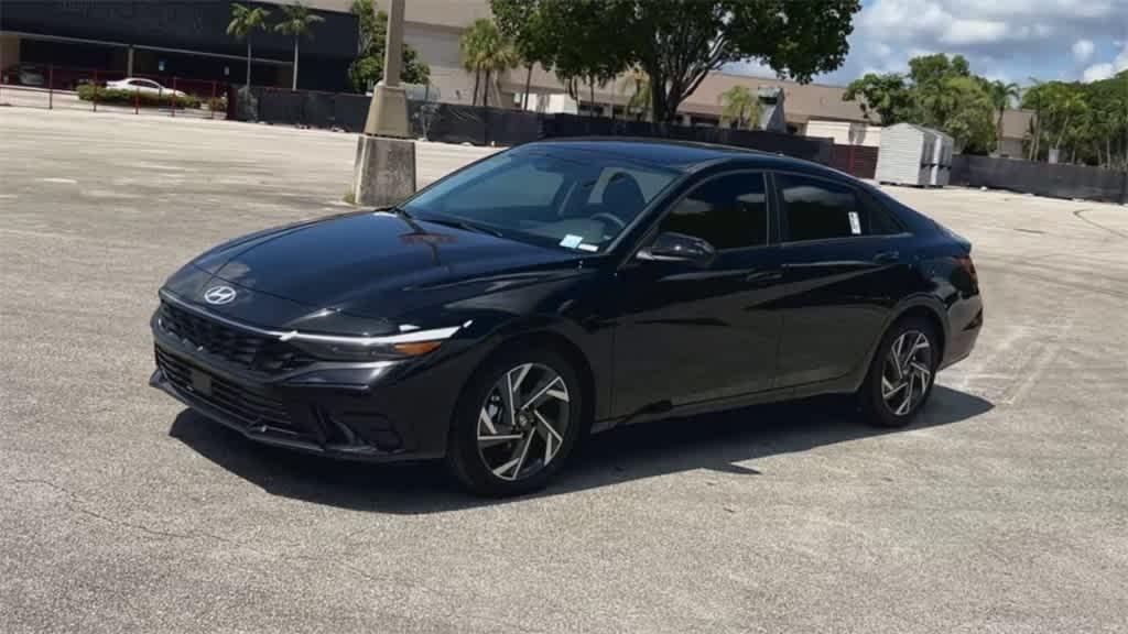 new 2025 Hyundai Elantra car, priced at $26,245