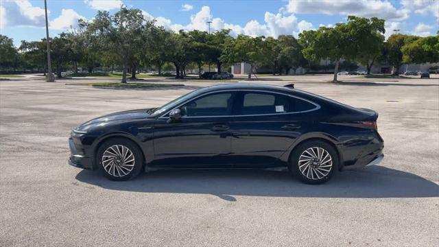 new 2024 Hyundai Sonata Hybrid car, priced at $37,987