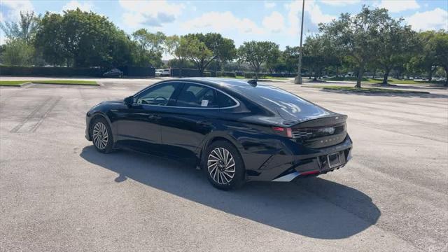 new 2024 Hyundai Sonata Hybrid car, priced at $37,987