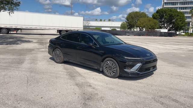 new 2024 Hyundai Sonata Hybrid car, priced at $37,987