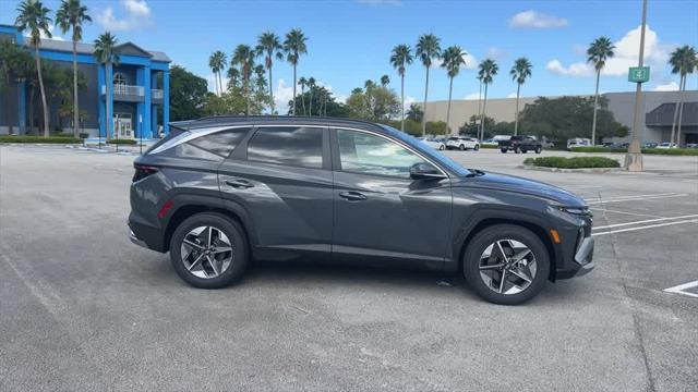 new 2025 Hyundai Tucson car, priced at $33,886