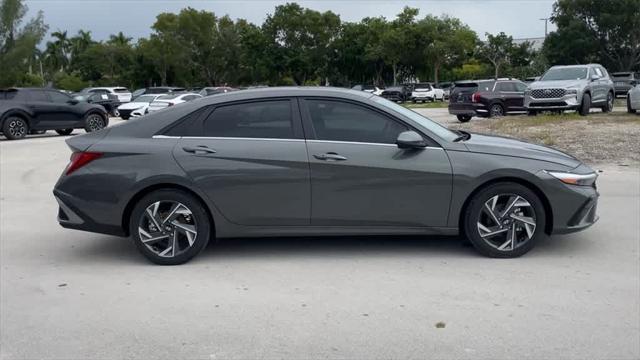 new 2024 Hyundai Elantra car, priced at $26,234