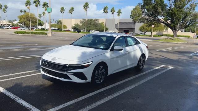 new 2025 Hyundai Elantra car, priced at $26,925