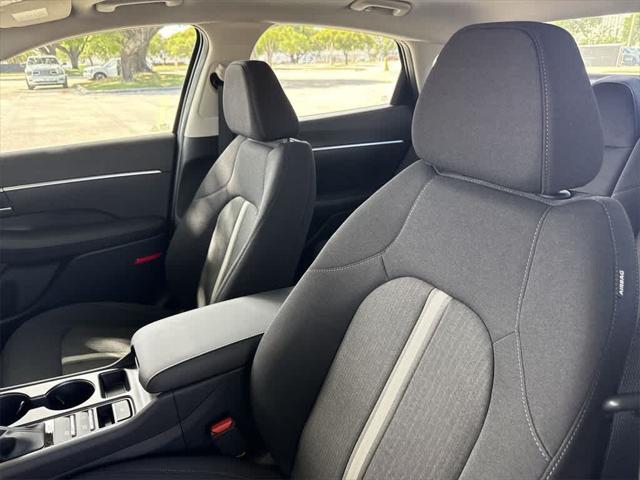 new 2025 Hyundai Sonata car, priced at $27,605