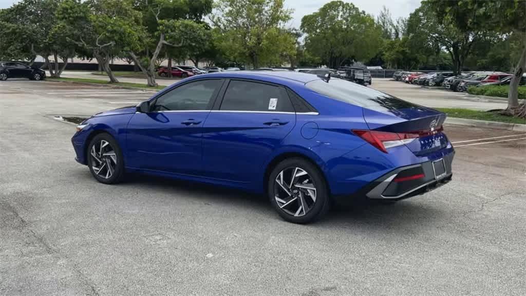 new 2025 Hyundai Elantra car, priced at $26,245