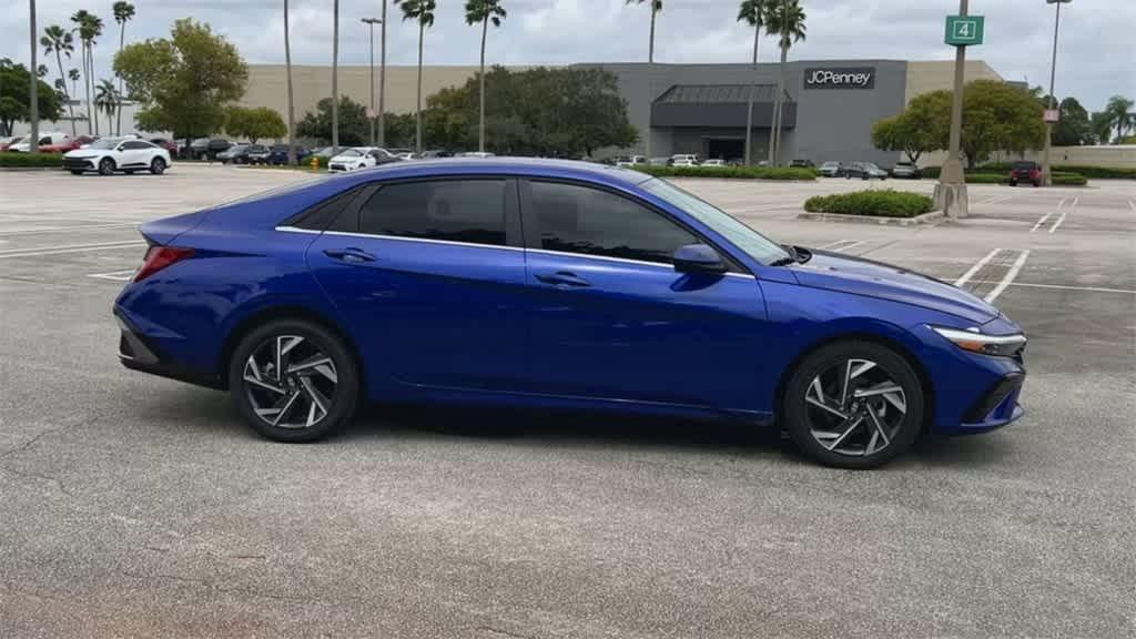 new 2025 Hyundai Elantra car, priced at $26,245