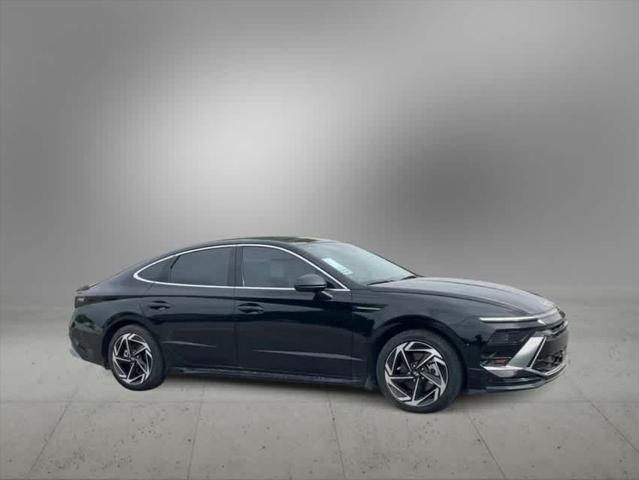 new 2024 Hyundai Sonata car, priced at $30,988