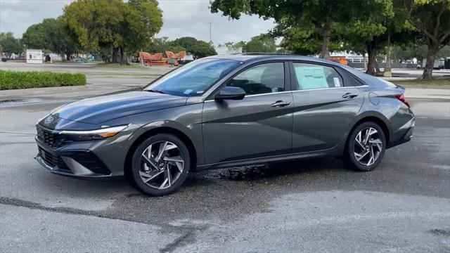 new 2025 Hyundai Elantra car, priced at $26,354