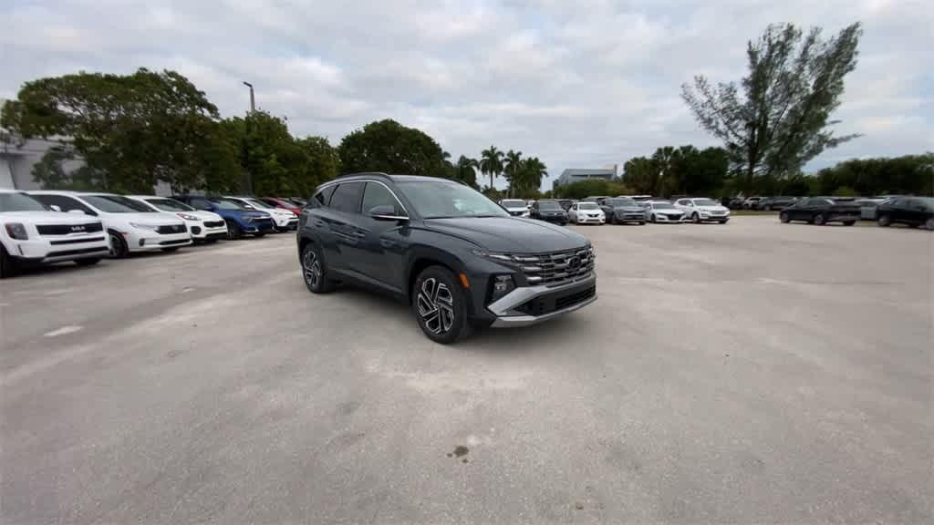 new 2025 Hyundai Tucson car, priced at $39,142