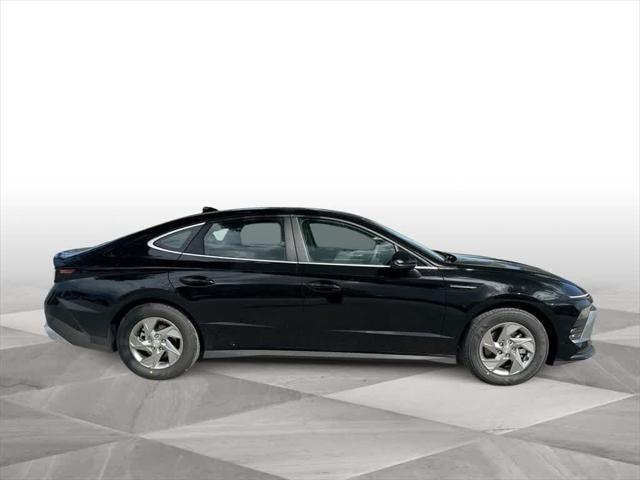 new 2025 Hyundai Sonata car, priced at $27,613