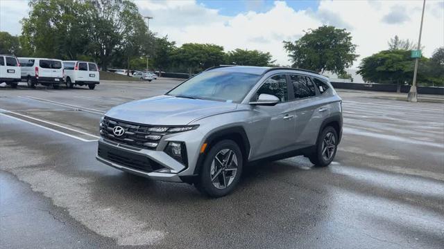 new 2025 Hyundai Tucson car, priced at $33,920