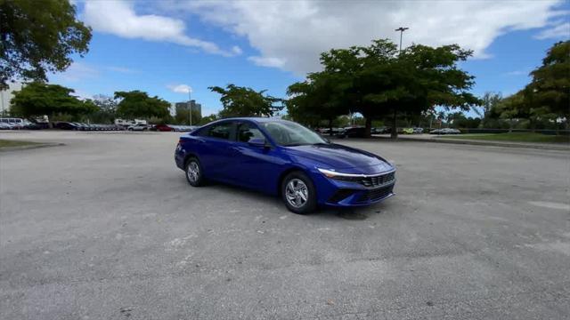 new 2025 Hyundai Elantra car, priced at $23,072