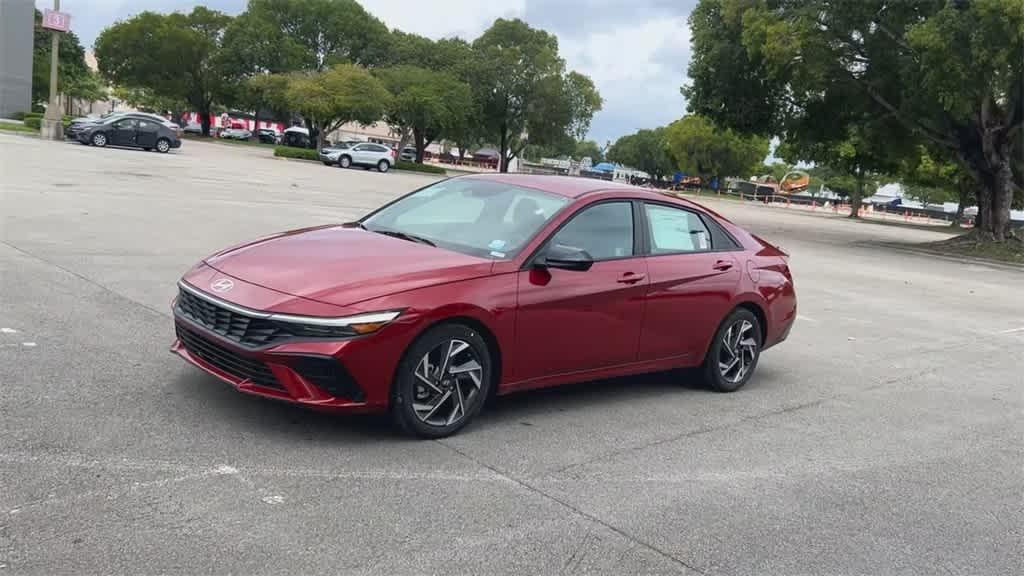 new 2025 Hyundai Elantra car, priced at $24,433