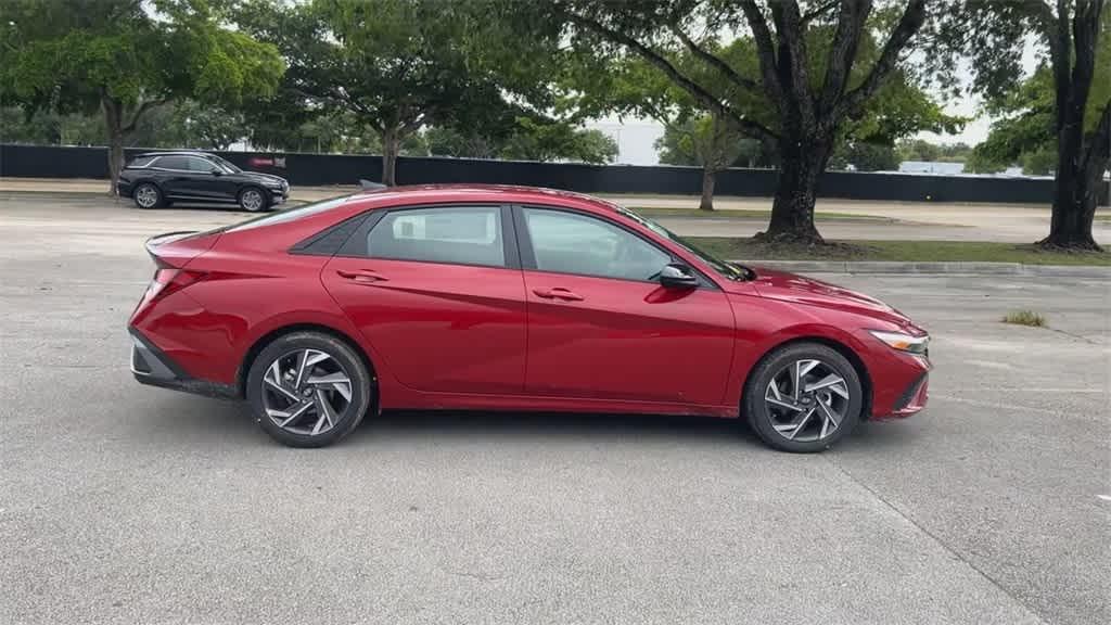 new 2025 Hyundai Elantra car, priced at $24,433