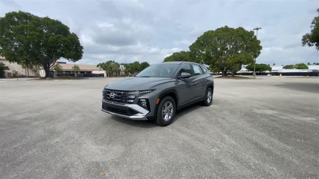 new 2025 Hyundai Tucson car, priced at $29,951