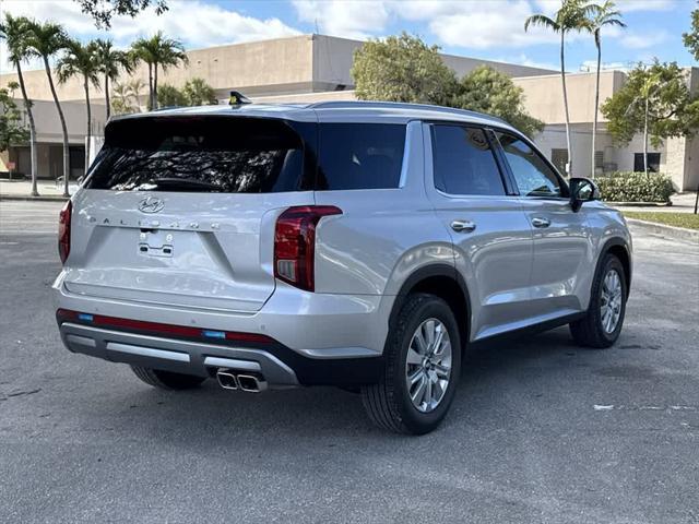 new 2025 Hyundai Palisade car, priced at $40,286