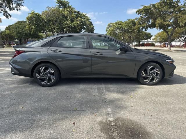 new 2025 Hyundai Elantra car, priced at $23,945