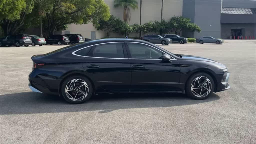 new 2024 Hyundai Sonata car, priced at $30,988