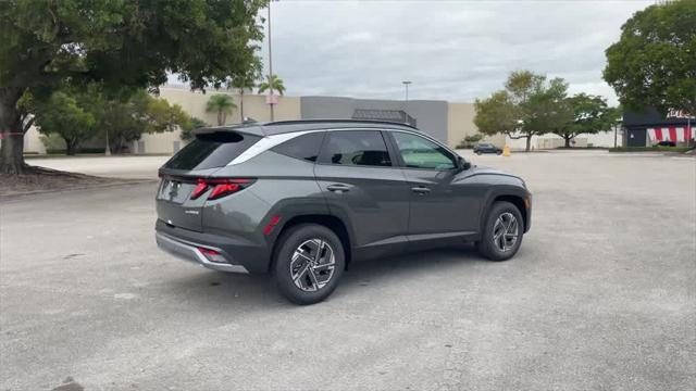 new 2025 Hyundai Tucson Hybrid car, priced at $34,437