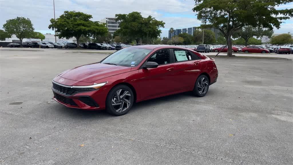 new 2025 Hyundai Elantra car, priced at $24,425