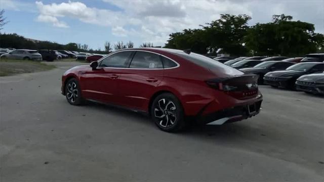 new 2024 Hyundai Sonata car, priced at $28,094