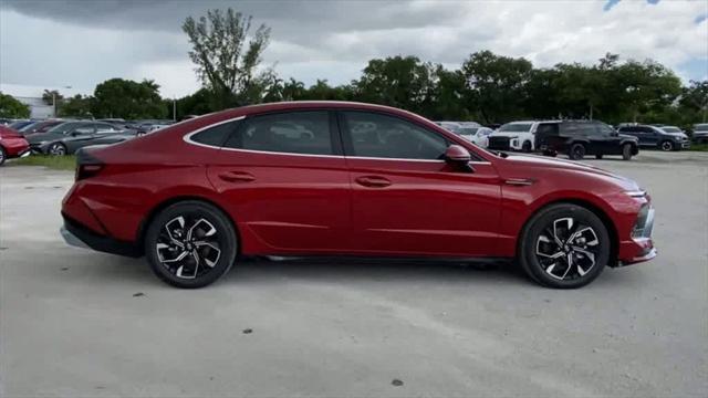 new 2024 Hyundai Sonata car, priced at $28,094