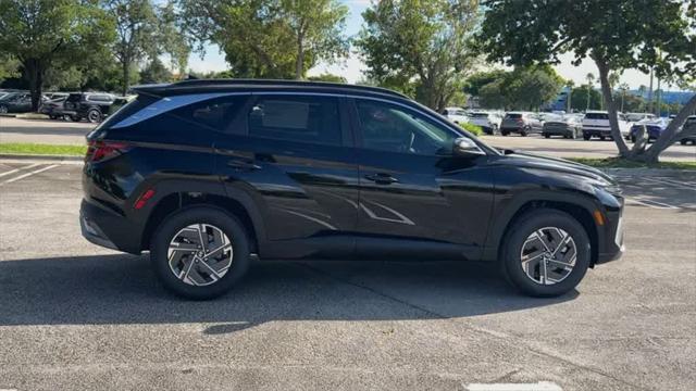 new 2025 Hyundai Tucson Hybrid car, priced at $34,191