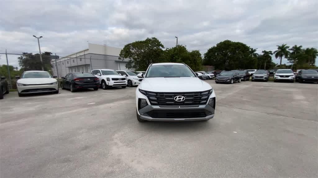 new 2025 Hyundai Tucson car, priced at $32,159