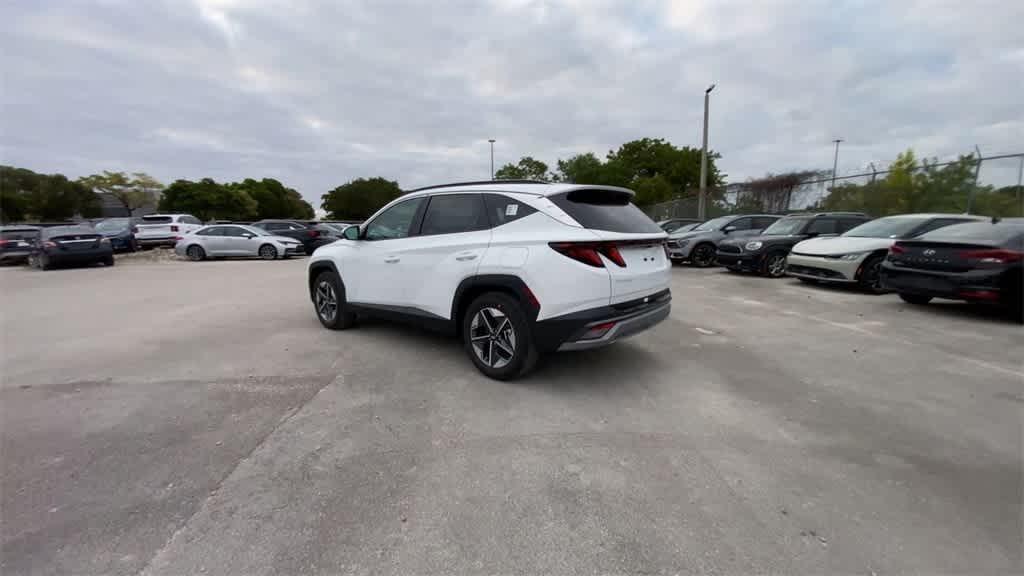 new 2025 Hyundai Tucson car, priced at $32,159