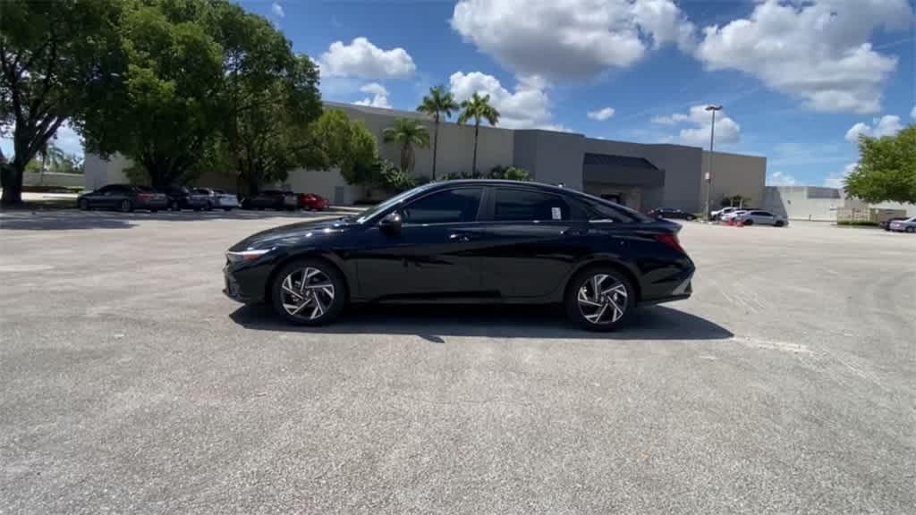 new 2025 Hyundai Elantra car, priced at $26,245