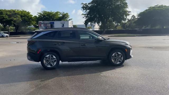 new 2025 Hyundai Tucson car, priced at $33,828