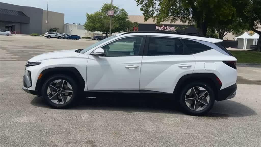 new 2025 Hyundai Tucson car, priced at $34,124