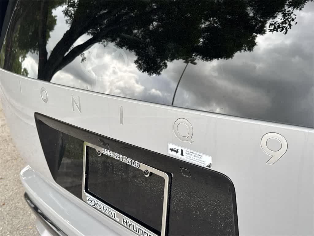 new 2026 Hyundai IONIQ 9 car