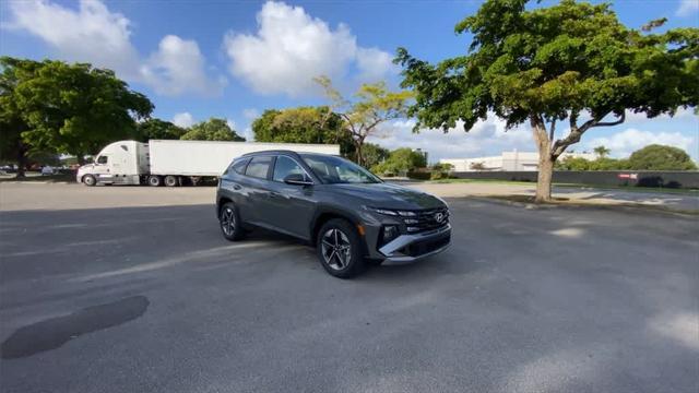 new 2025 Hyundai Tucson car, priced at $33,964