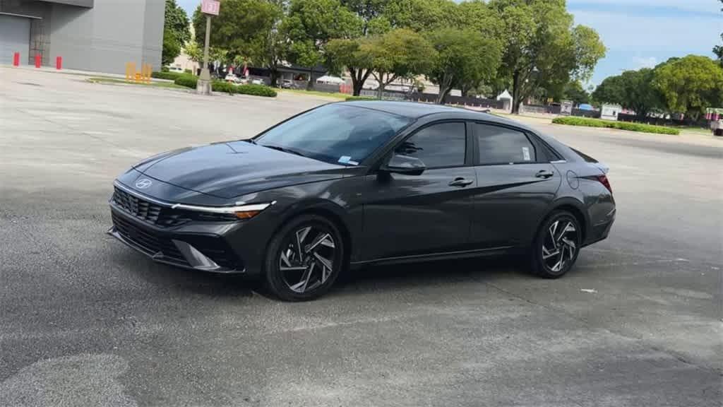 new 2025 Hyundai Elantra HEV car, priced at $30,440