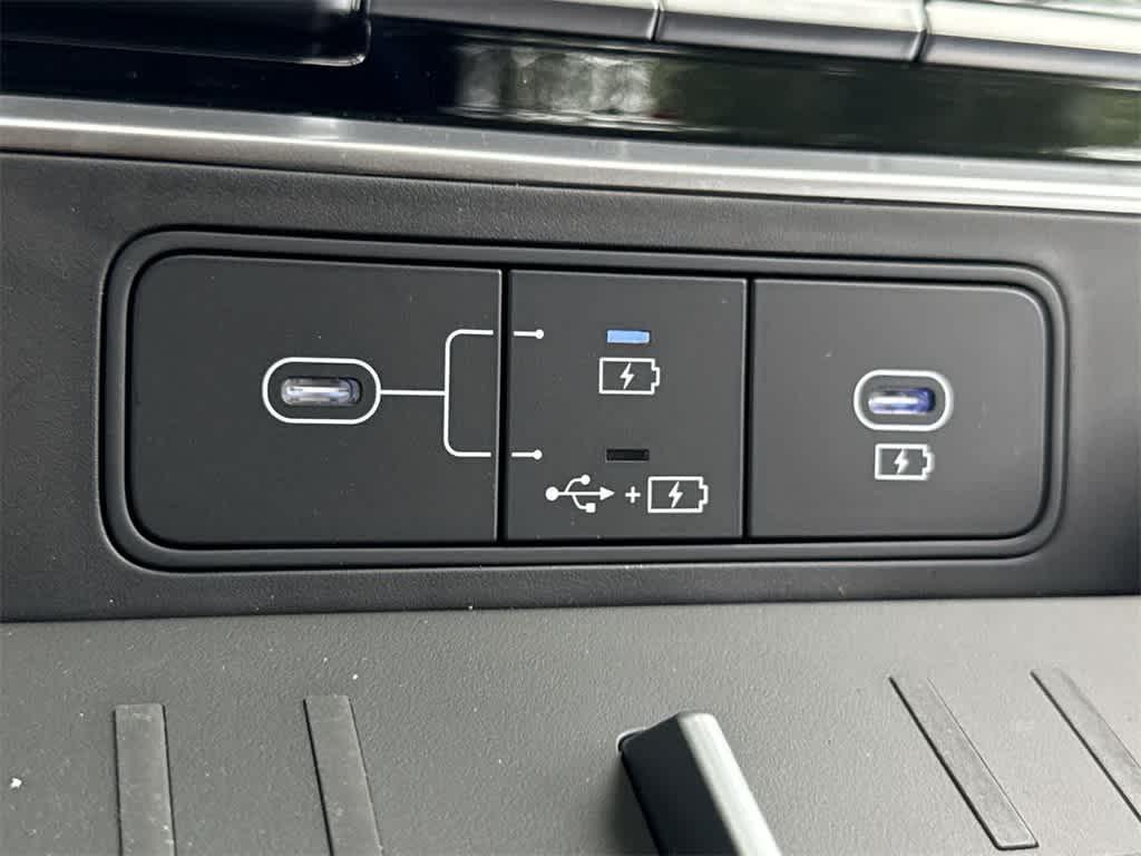 new 2025 Hyundai Santa Fe car, priced at $35,056