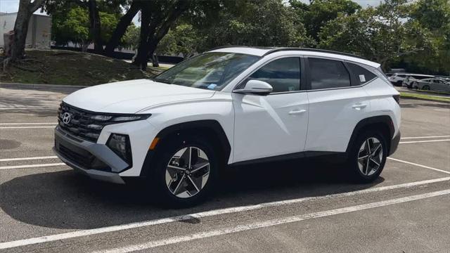 new 2025 Hyundai Tucson car, priced at $34,171