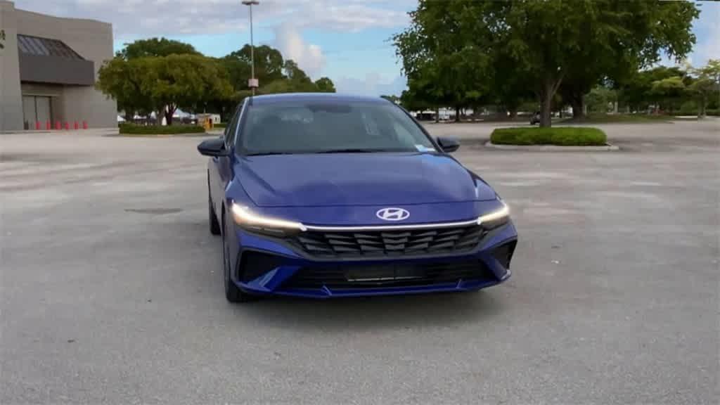 new 2025 Hyundai Elantra car, priced at $23,966