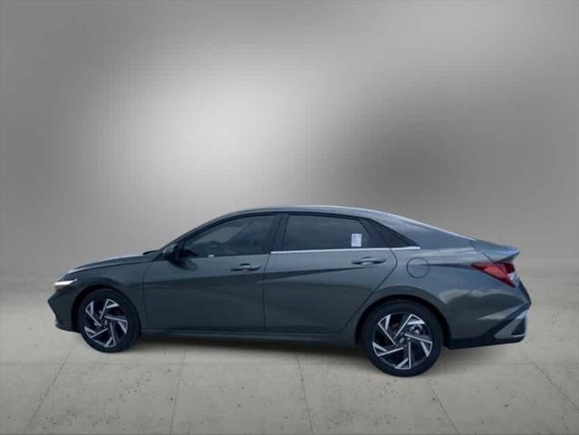 new 2024 Hyundai Elantra car, priced at $26,214