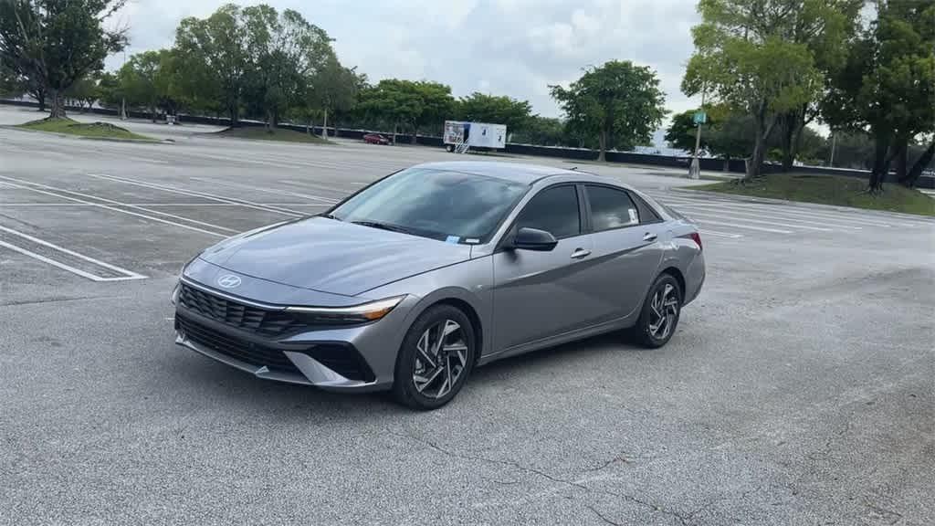 new 2025 Hyundai Elantra car, priced at $23,966