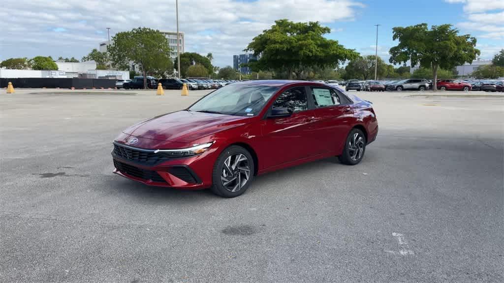 new 2025 Hyundai Elantra car, priced at $24,425