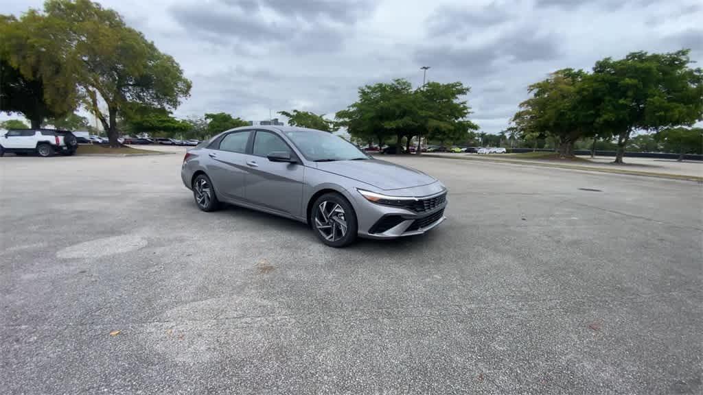 new 2025 Hyundai Elantra car, priced at $23,970