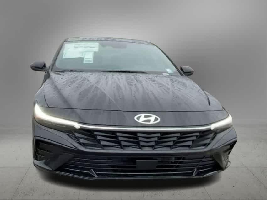 new 2024 Hyundai Elantra HEV car, priced at $31,135