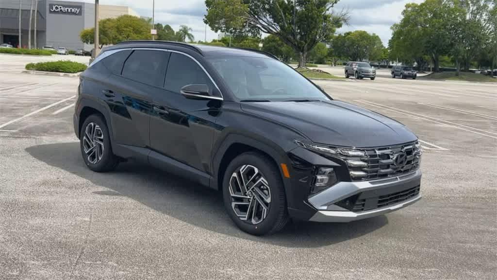 new 2025 Hyundai Tucson car, priced at $38,650