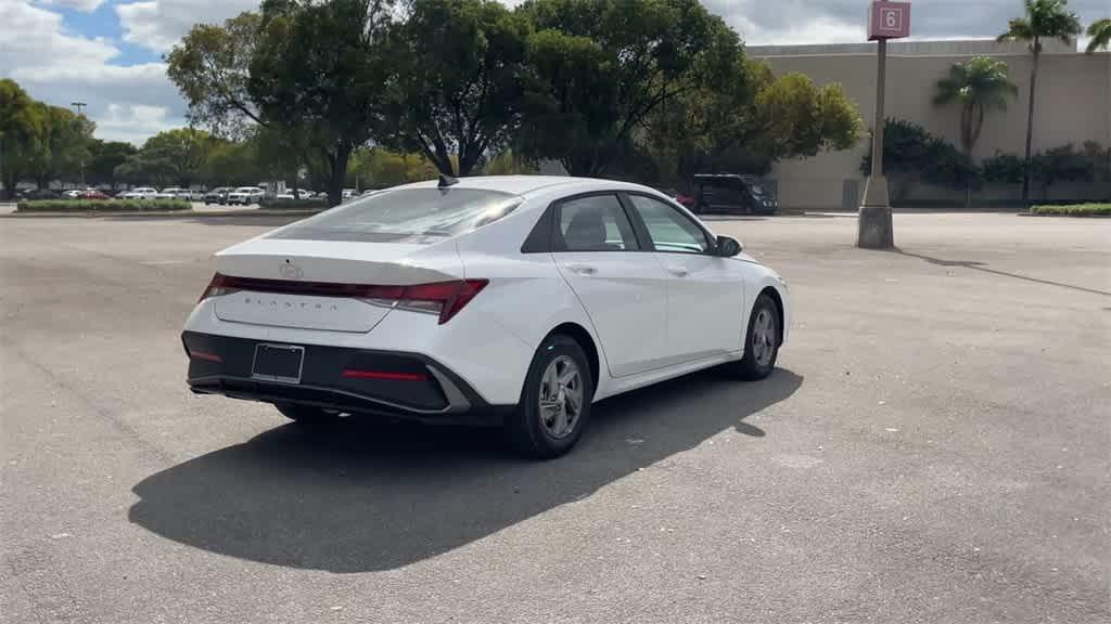 new 2025 Hyundai Elantra car, priced at $23,545