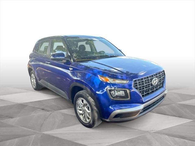new 2025 Hyundai Venue car, priced at $21,733